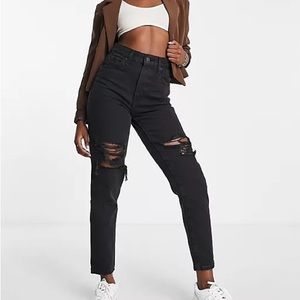 LEVI’S High Waisted Mom Jeans Black Distressed Size 26